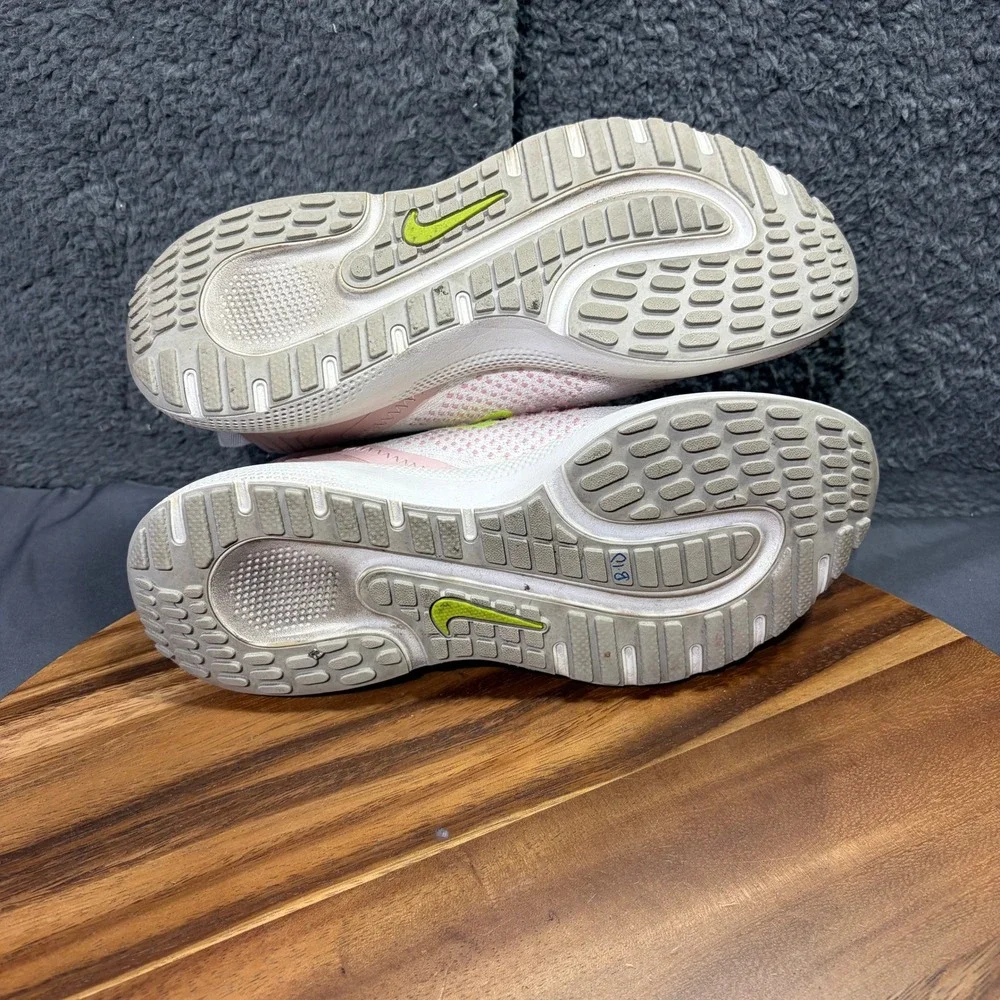 Nike react escape